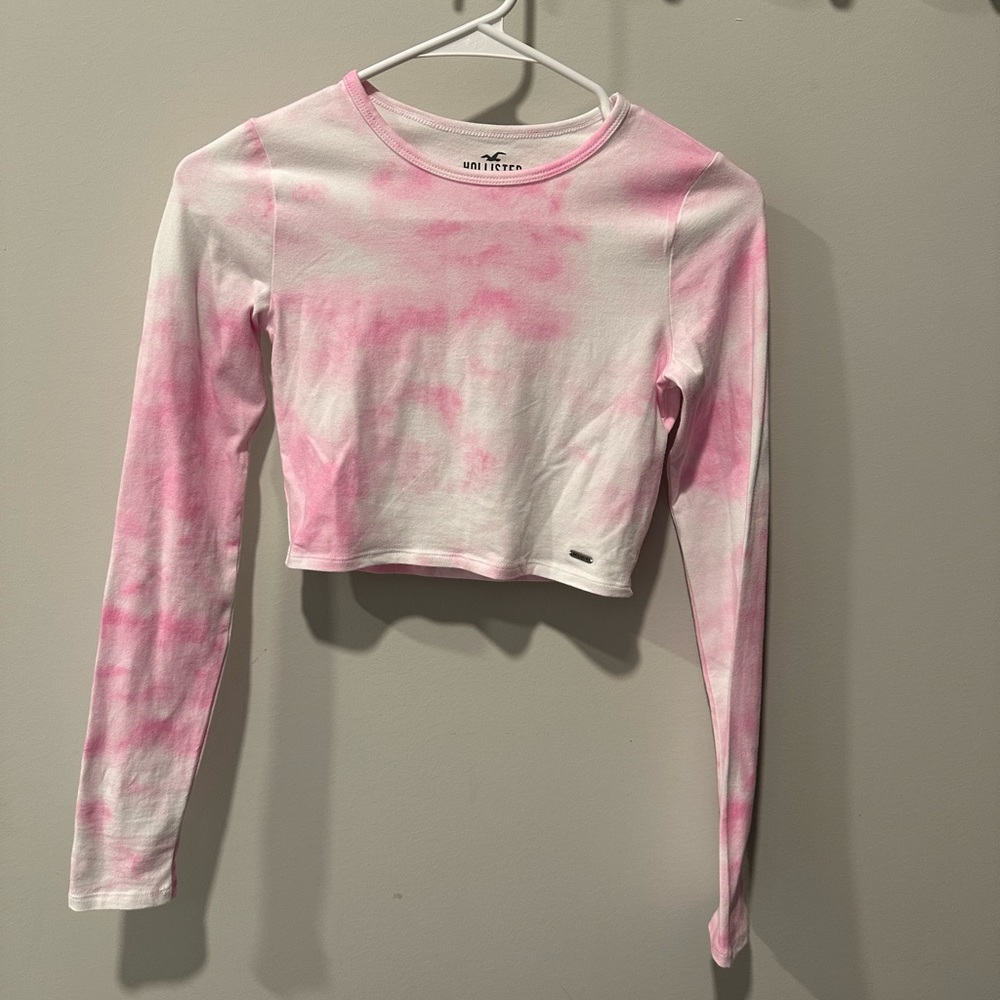 Hollister Pink and White Tie Dye Crop Top